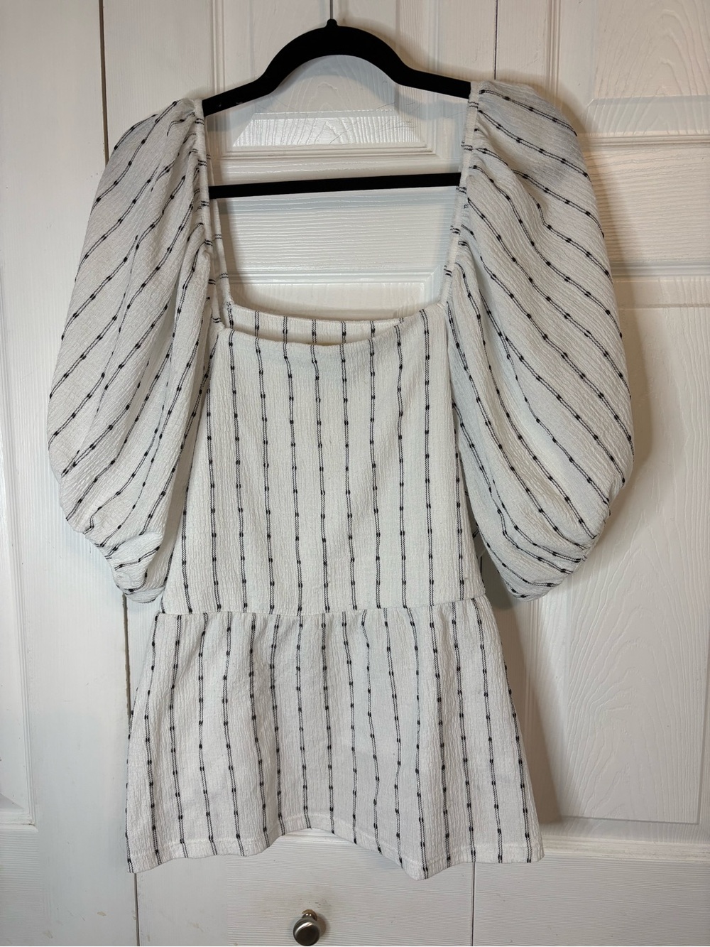 Madewell 2X Striped Puff Sleeve Peplum Empire Top Ivory and Black